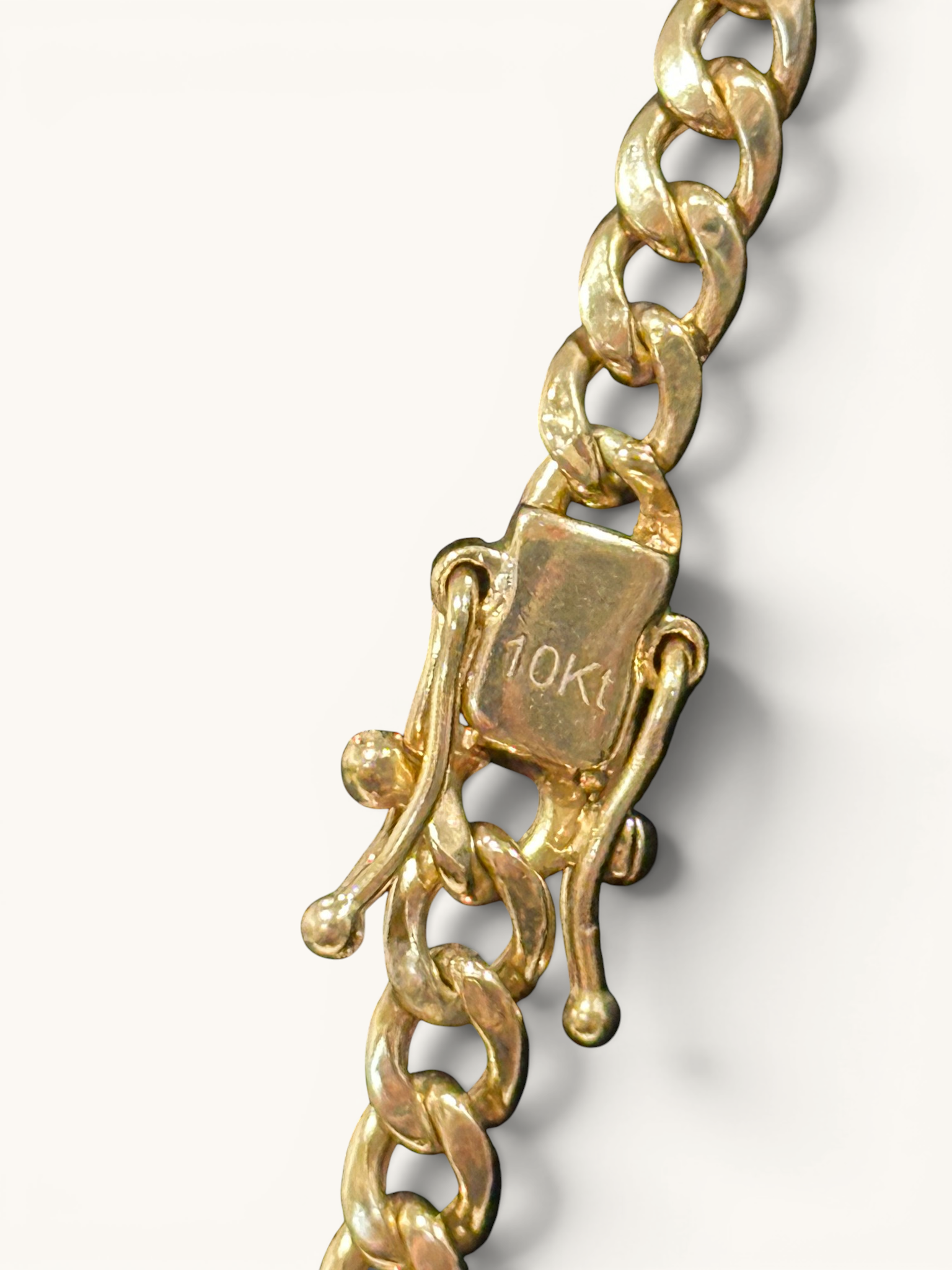 Collar de Cadena de Eslabón Cubano Hueco de 5mm de Oro de 10K 7